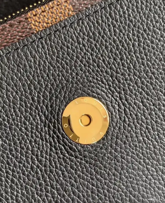 WIS LOUIS CHAIN VAVIN VUITTON WALLET 0507